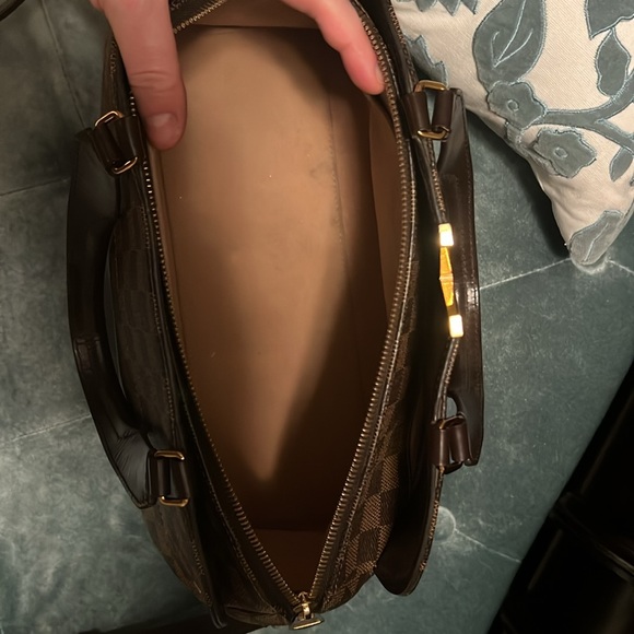 Louis vuiton - Picture 4 of 4